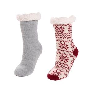 Women’s Muk Luks Fleece Cabin Socks 2 PAIRS Red Snowflake and Gray Size S/M 5-7
